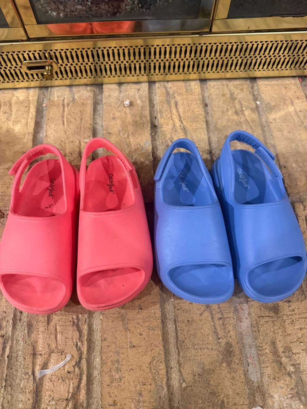 Cat & Jack Kids Open-Toe Slingback Sandals in Pink and Blue